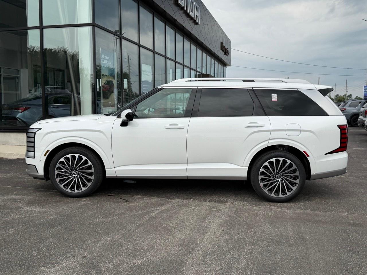 2026 Hyundai PALISADE ULTIMATE CALLIGRAPHY AWD Photo