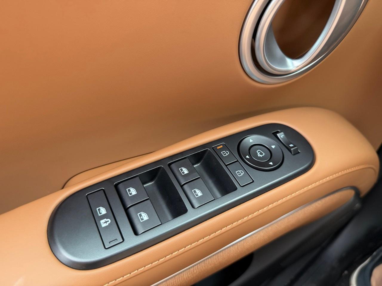 2026 Hyundai PALISADE ULTIMATE CALLIGRAPHY AWD Photo