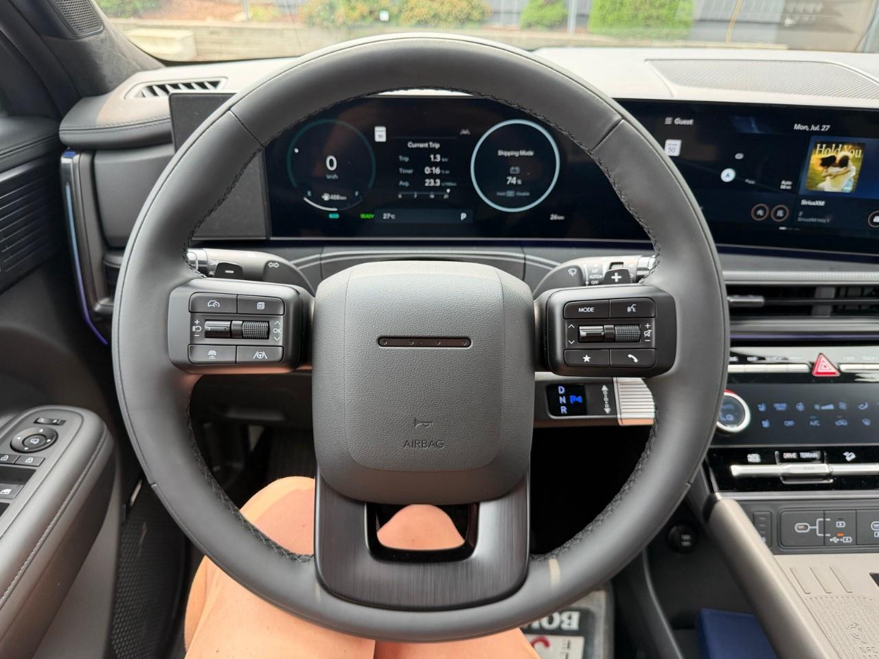 2026 Hyundai Santa Fe Hybrid Ultimate Calligraphy AWD Photo