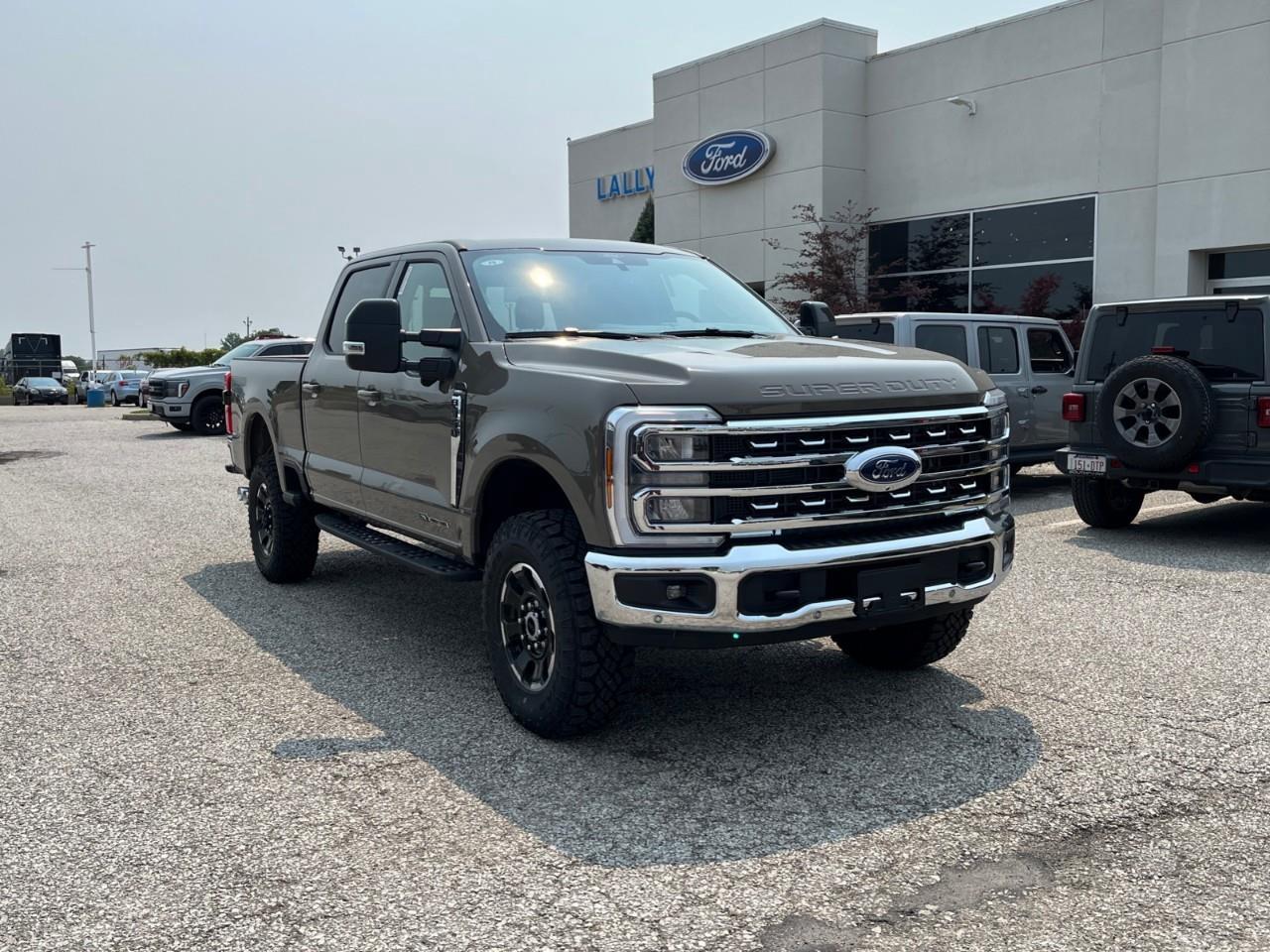 2026 Ford F-350 Lariat Photo0