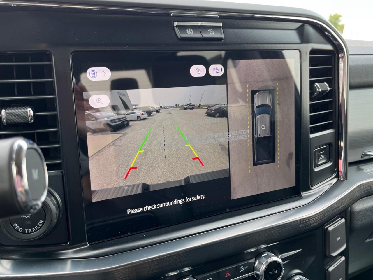 2026 Ford F-350 Lariat Photo