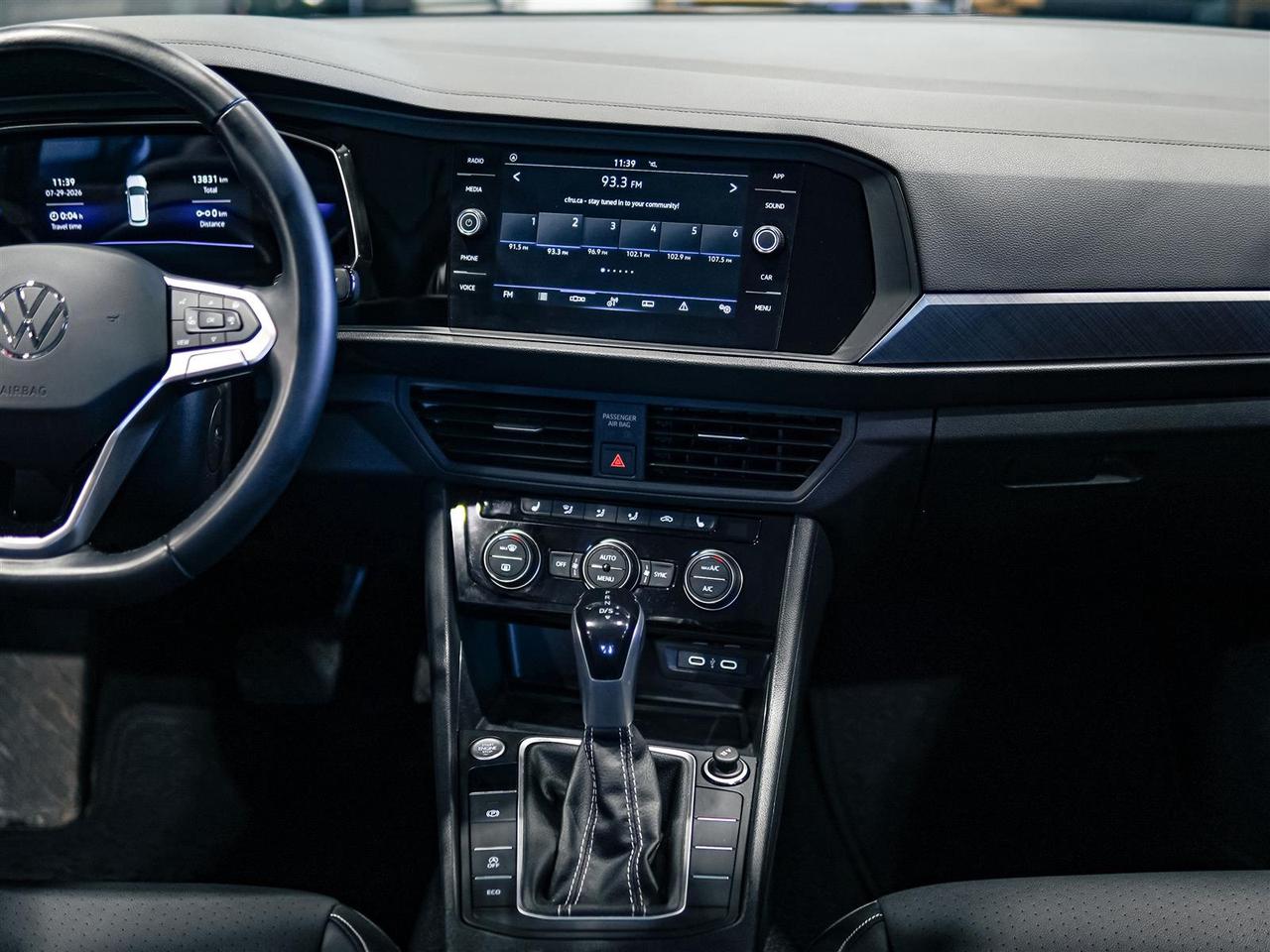 2023 Volkswagen Jetta Comfortline | One Owner | No accidents Photo