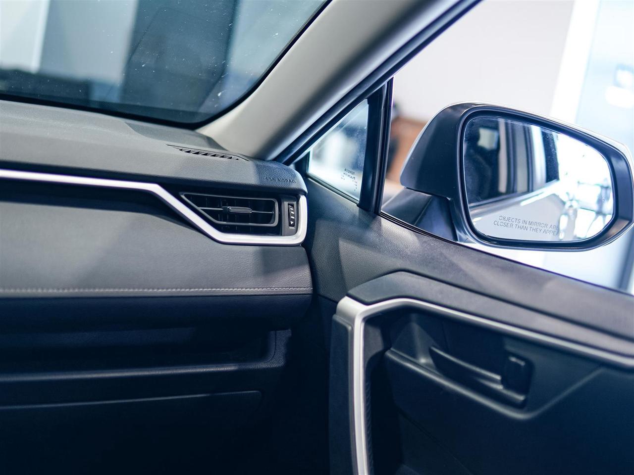 2020 Toyota RAV4 LE AWD | ONE OWNER | NO ACCIDENTS Photo
