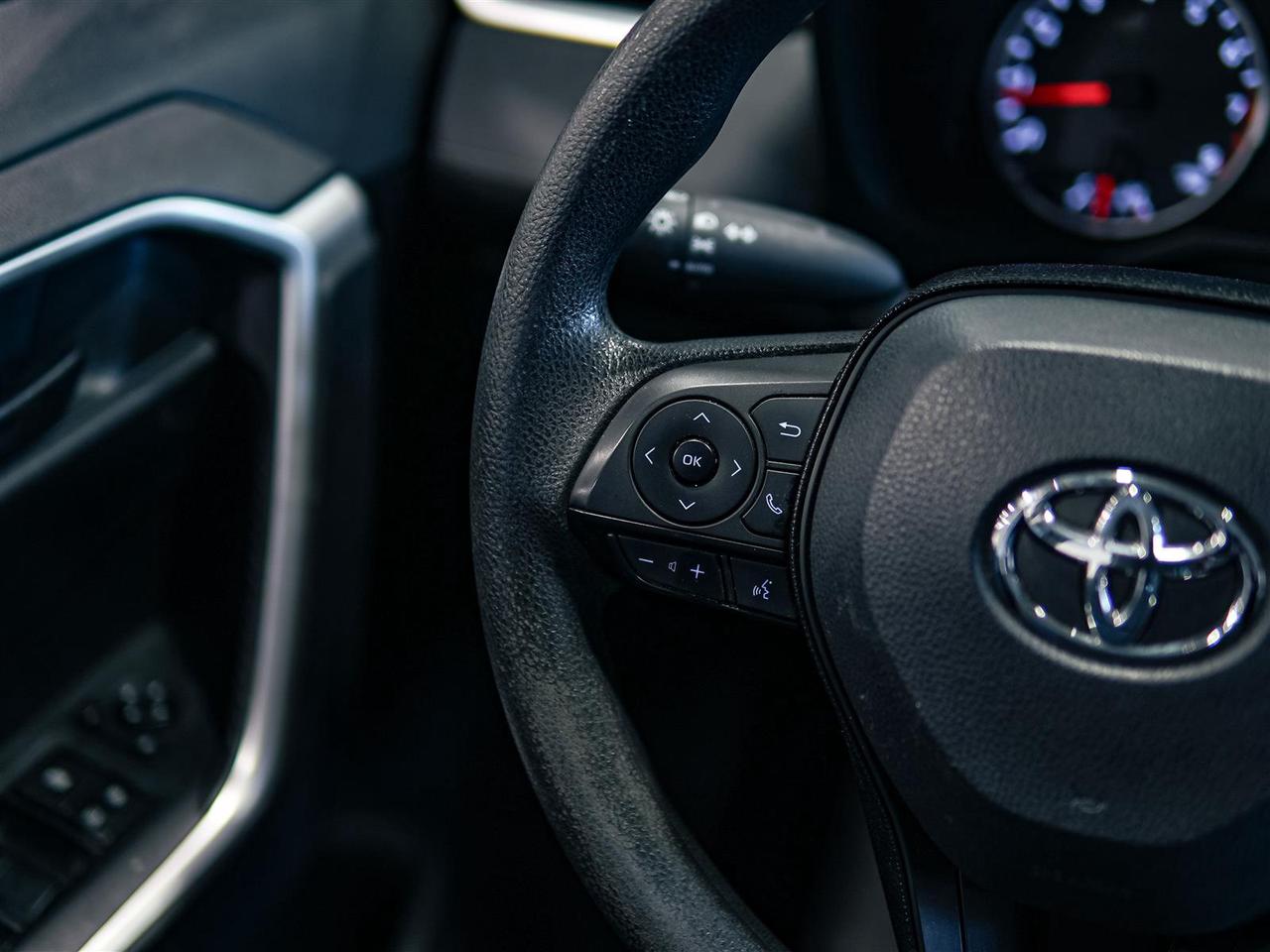 2020 Toyota RAV4 LE AWD | ONE OWNER | NO ACCIDENTS Photo