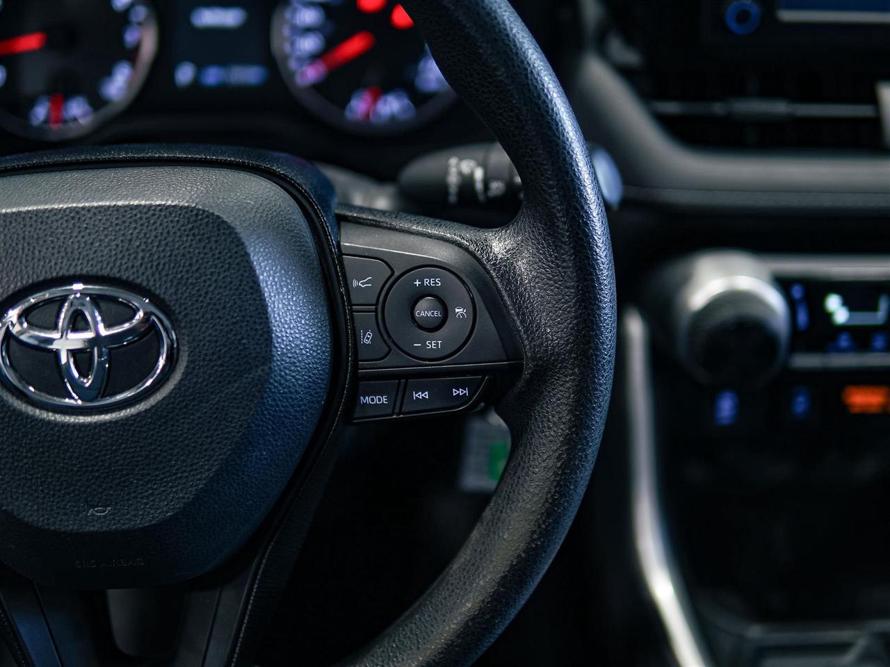 2020 Toyota RAV4 LE AWD | ONE OWNER | NO ACCIDENTS Photo