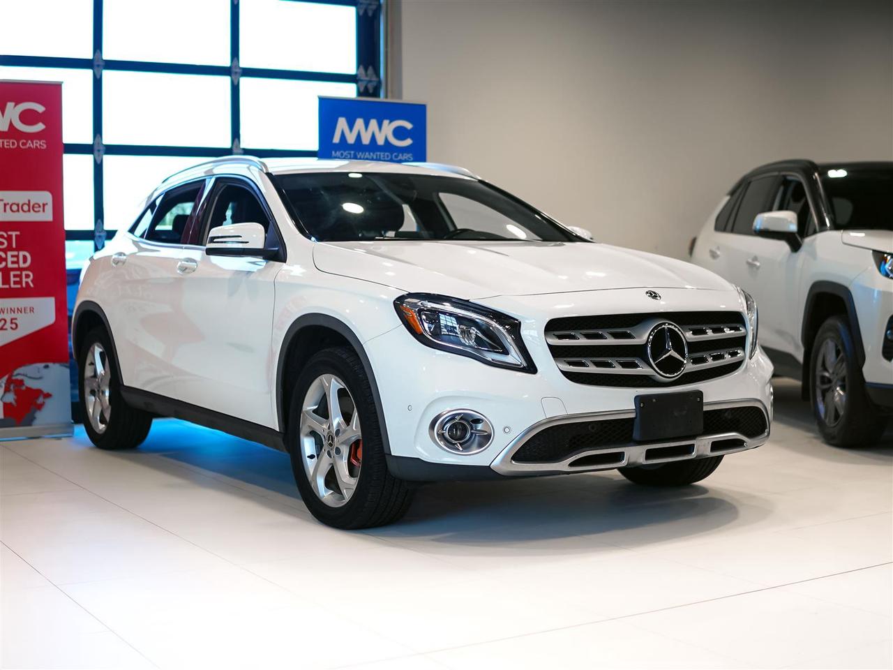 2018 Mercedes-Benz GLA 250 4MATIC | NAV | LEATHER | CAMERA | APP CONNECT Photo