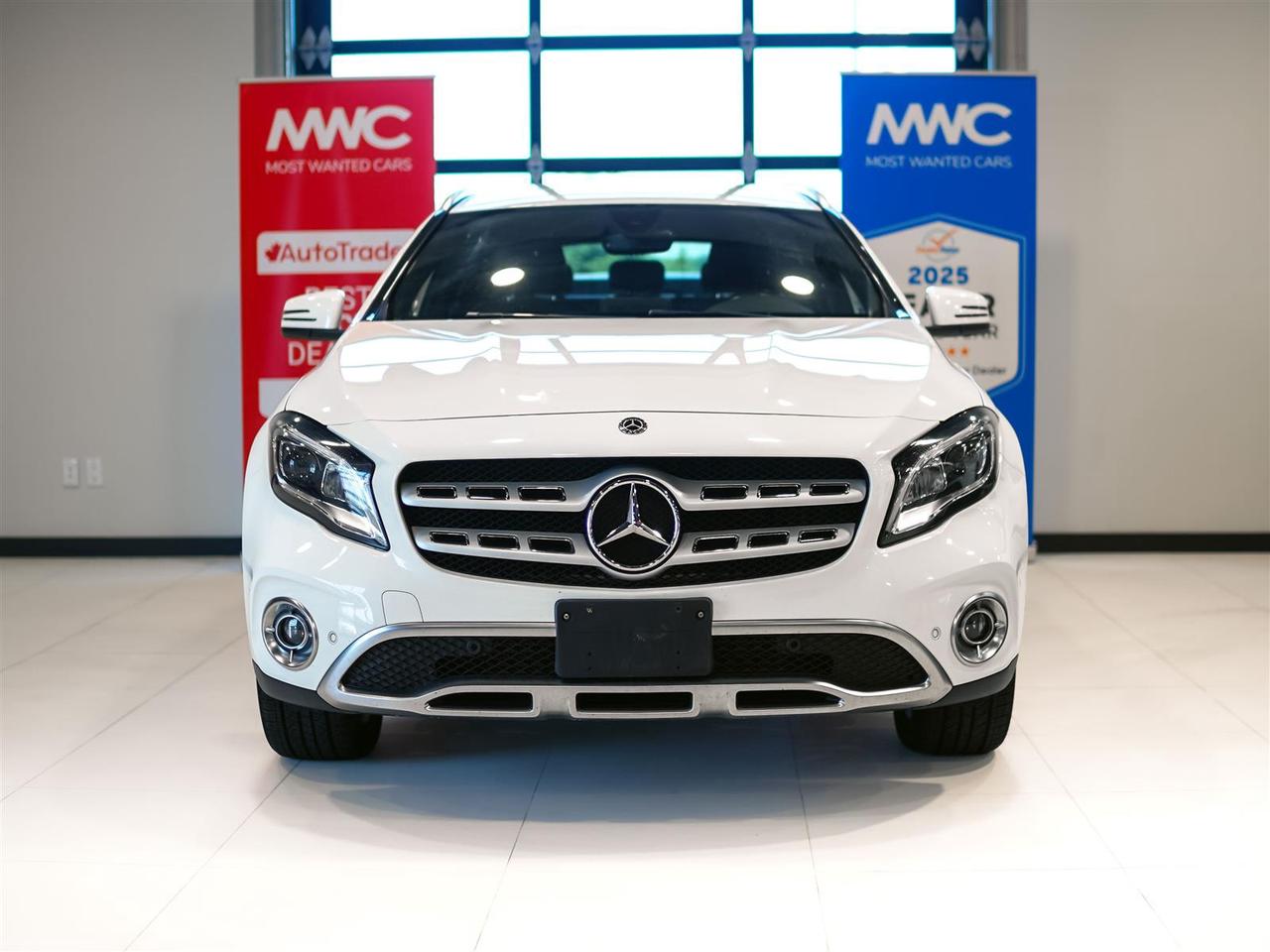 2018 Mercedes-Benz GLA 250 4MATIC | NAV | LEATHER | CAMERA | APP CONNECT Photo2