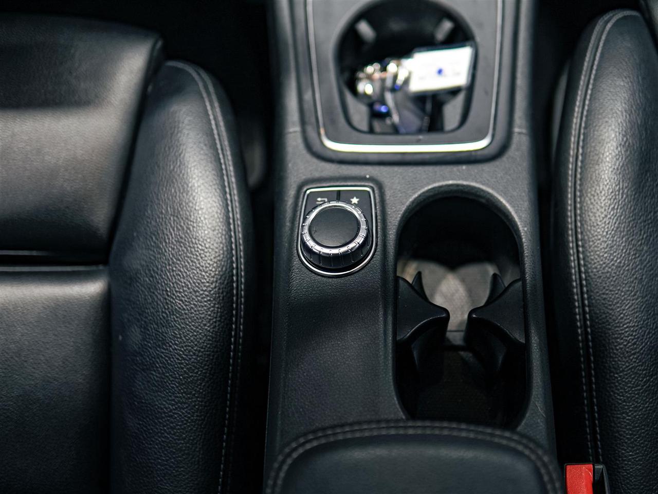 2018 Mercedes-Benz GLA 250 4MATIC | NAV | LEATHER | CAMERA | APP CONNECT Photo