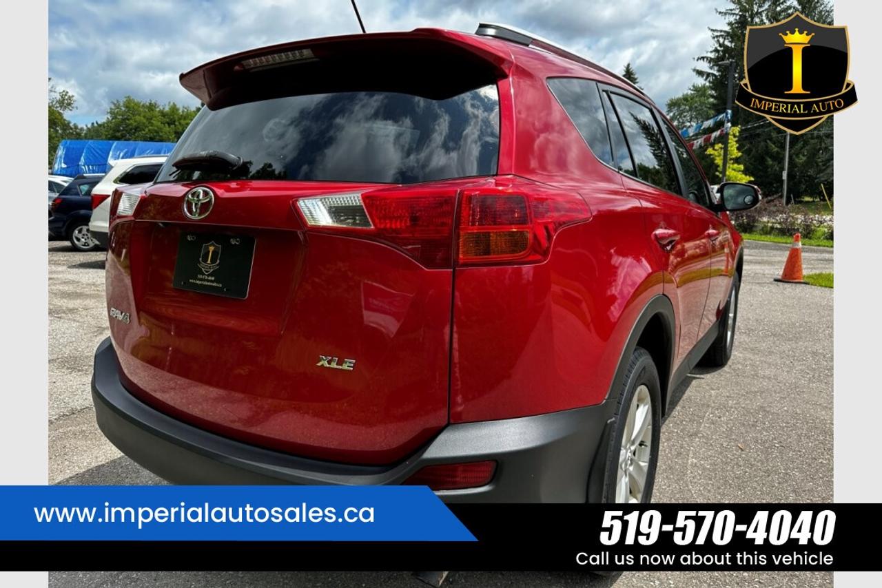 2013 Toyota RAV4 XLE-LOW KILOMETERS Photo