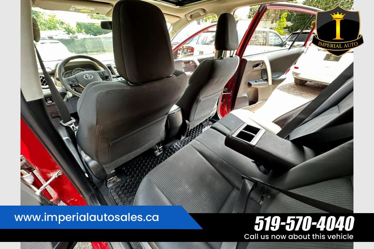 2013 Toyota RAV4 XLE-LOW KILOMETERS Photo