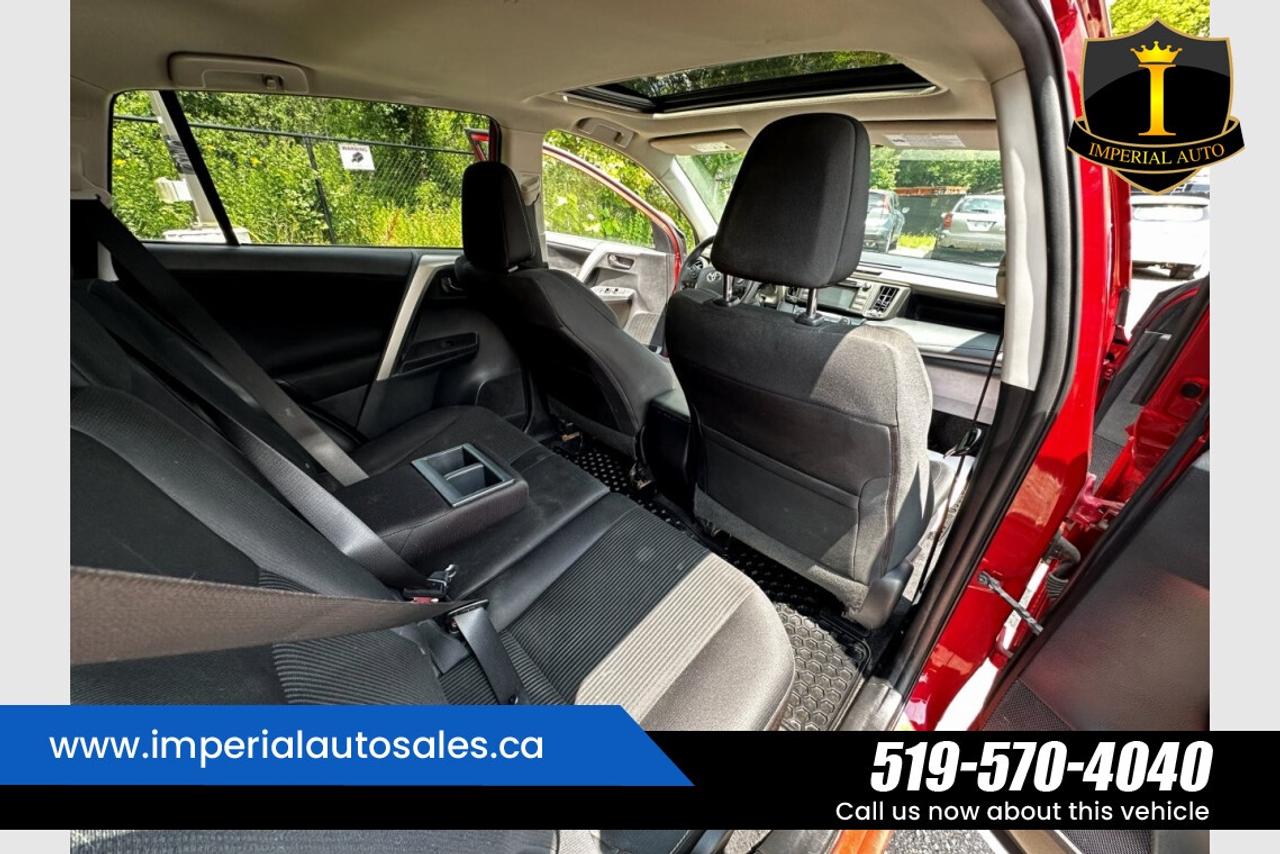 2013 Toyota RAV4 XLE-LOW KILOMETERS Photo