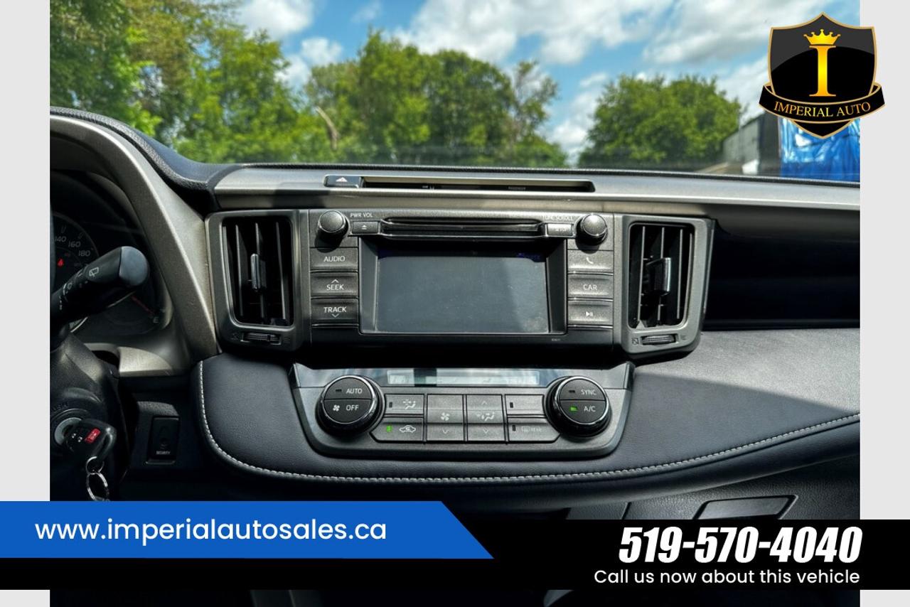 2013 Toyota RAV4 XLE-LOW KILOMETERS Photo