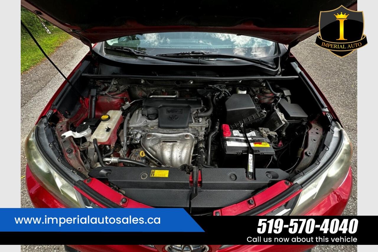 2013 Toyota RAV4 XLE-LOW KILOMETERS Photo