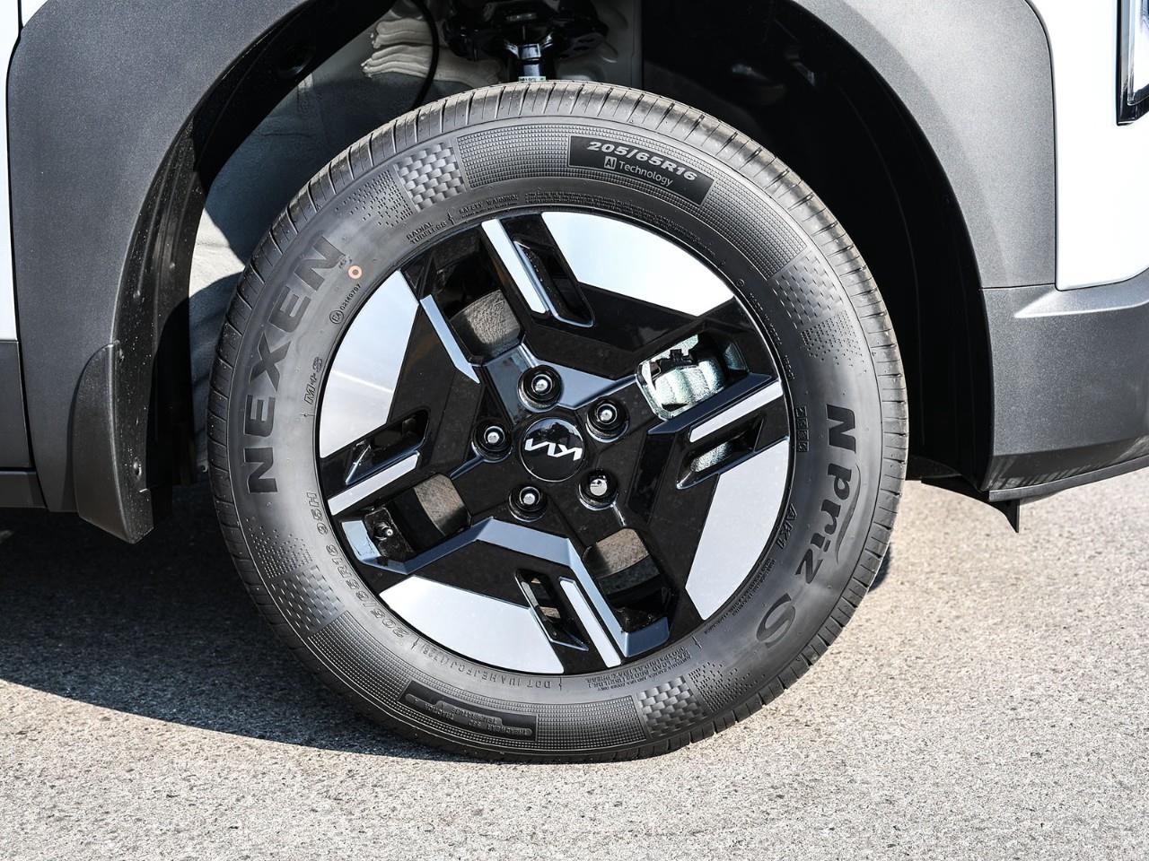 2027 Kia Seltos ALL NEW! 2027 Kia Seltos  – LX AWD | Stock #LKSE00775 Photo