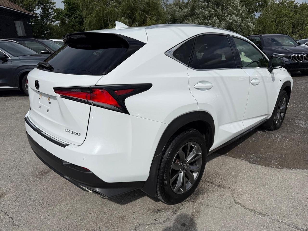 2021 Lexus NX 300 Photo