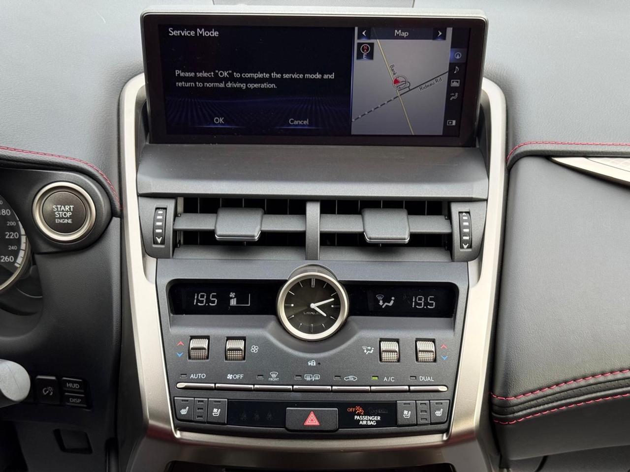 2021 Lexus NX 300 Photo