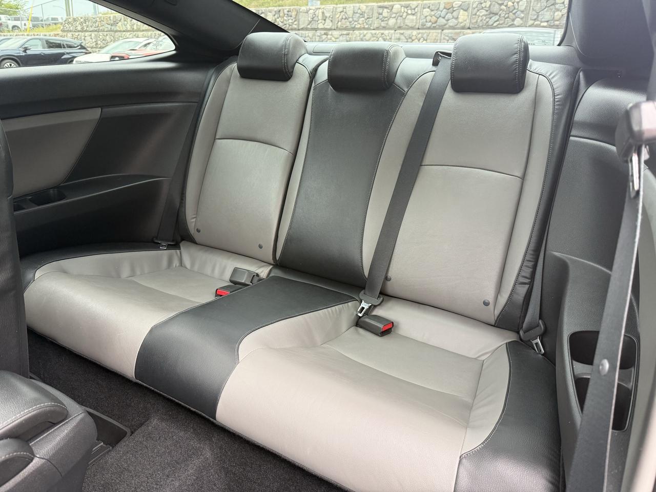 2016 Honda Civic COUPE Touring Photo