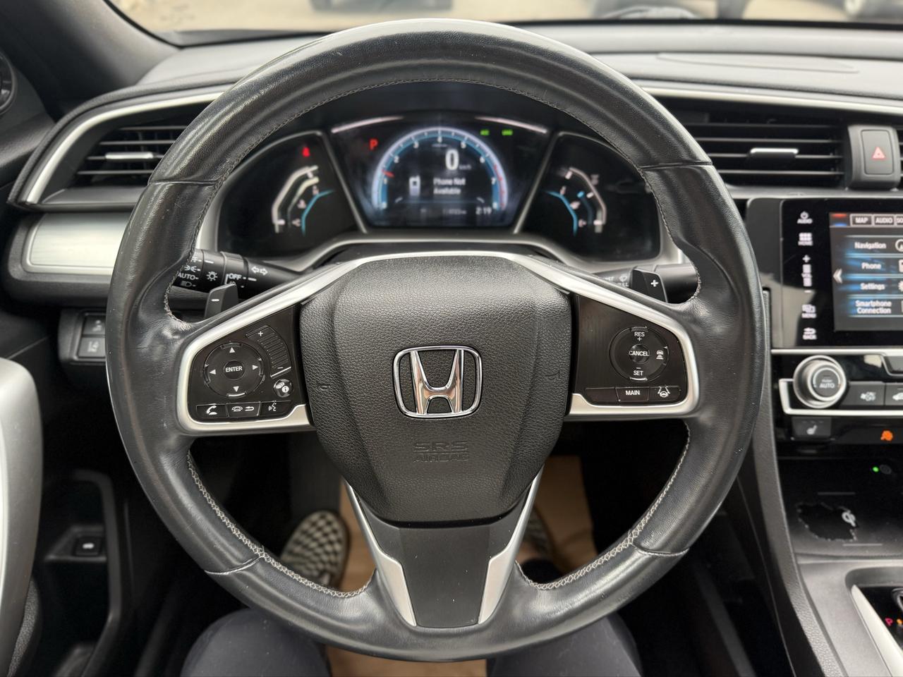 2016 Honda Civic COUPE Touring Photo
