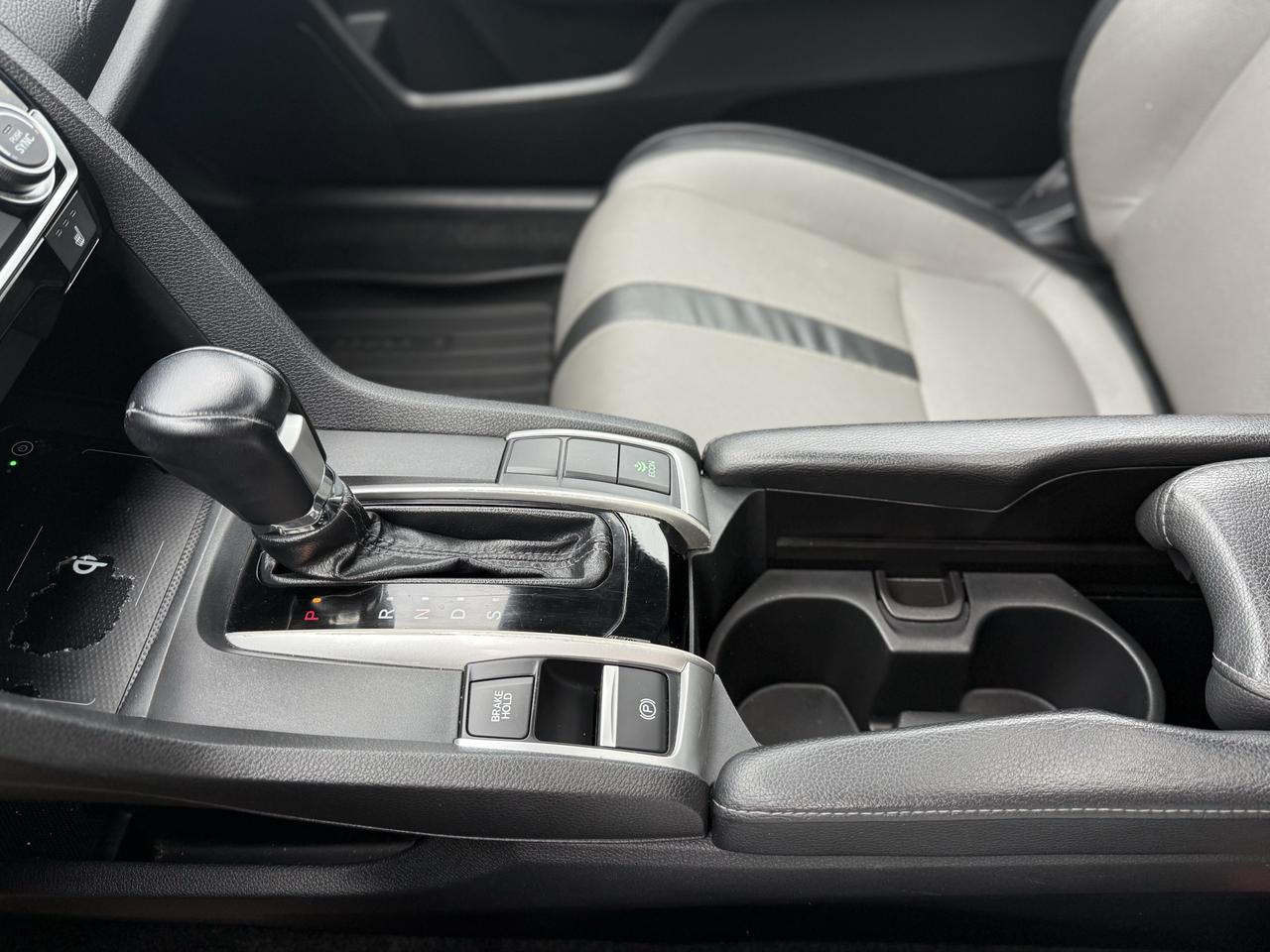 2016 Honda Civic COUPE Touring Photo