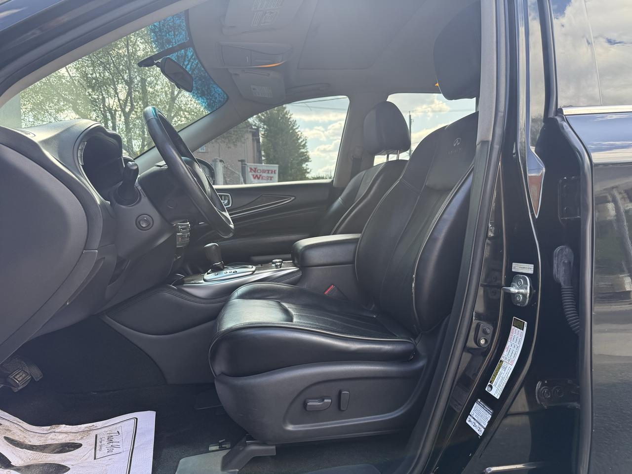 2013 Infiniti JX35  Photo