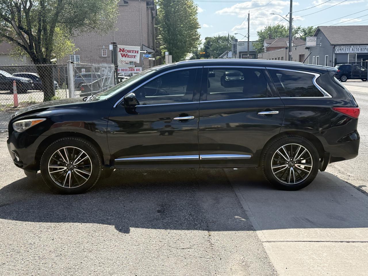 2013 Infiniti JX35  Photo