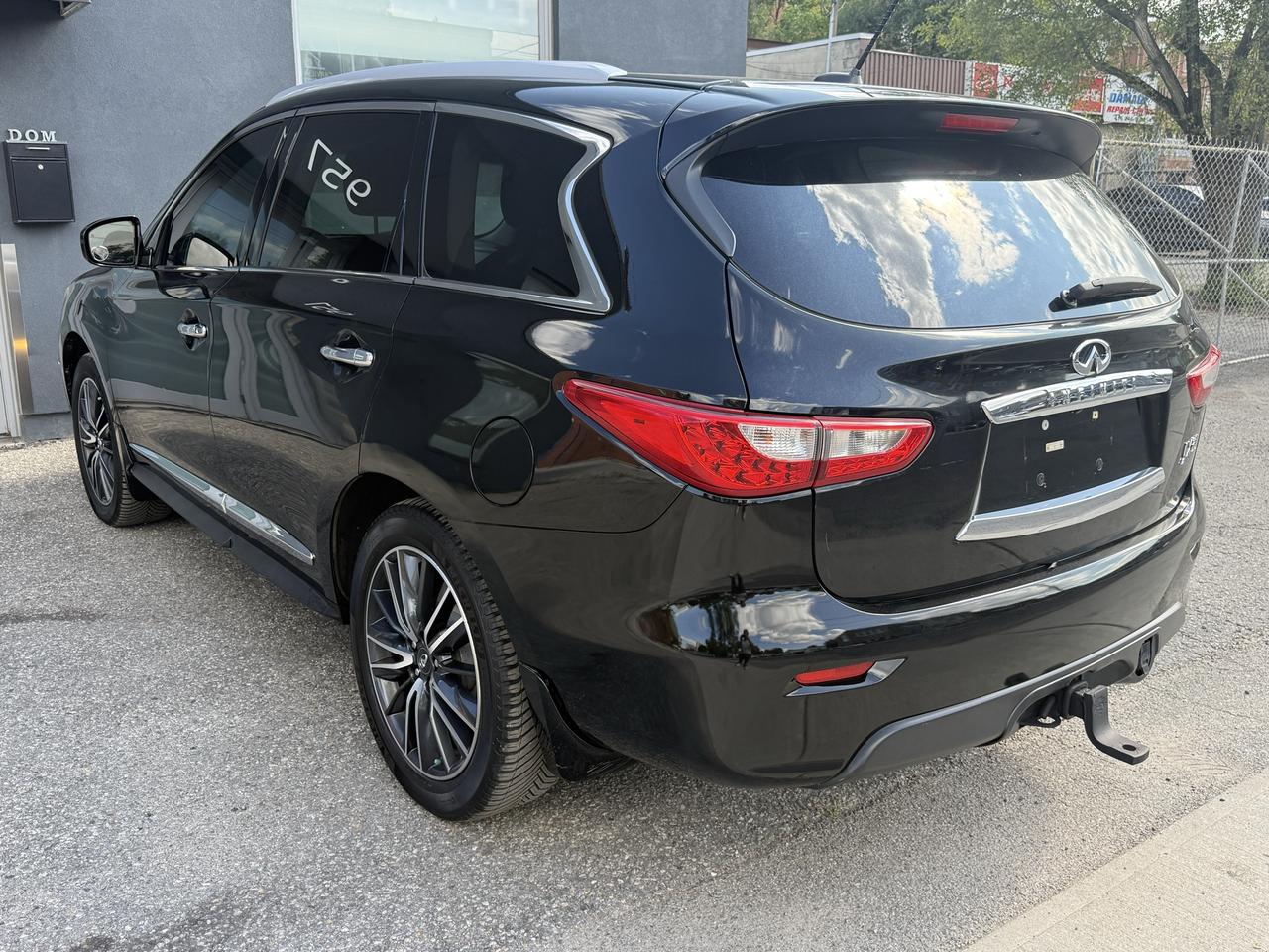2013 Infiniti JX35  Photo