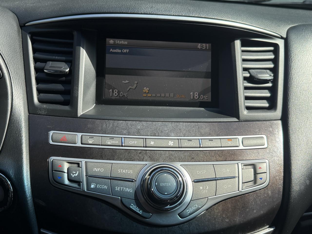 2013 Infiniti JX35  Photo