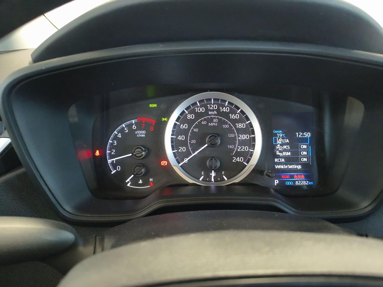 2022 Toyota Corolla LE Photo0