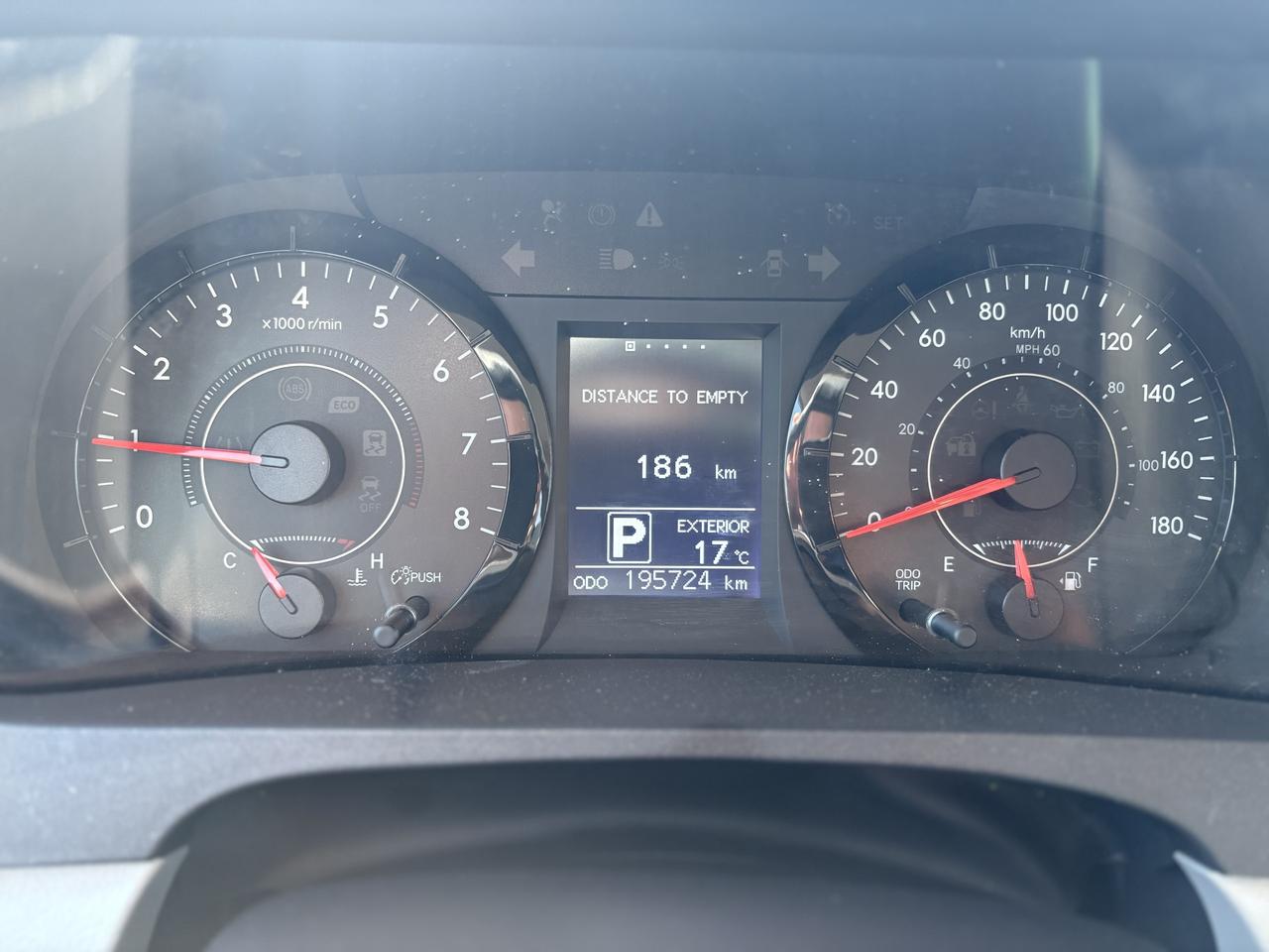 2015 Toyota Sienna LE Photo