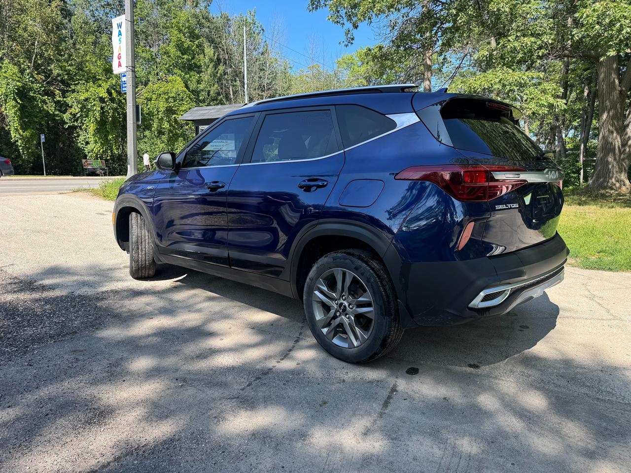 2023 Kia Seltos EX Photo