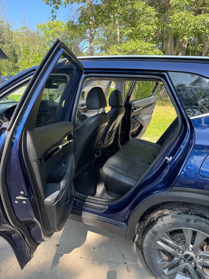 2023 Kia Seltos EX Photo