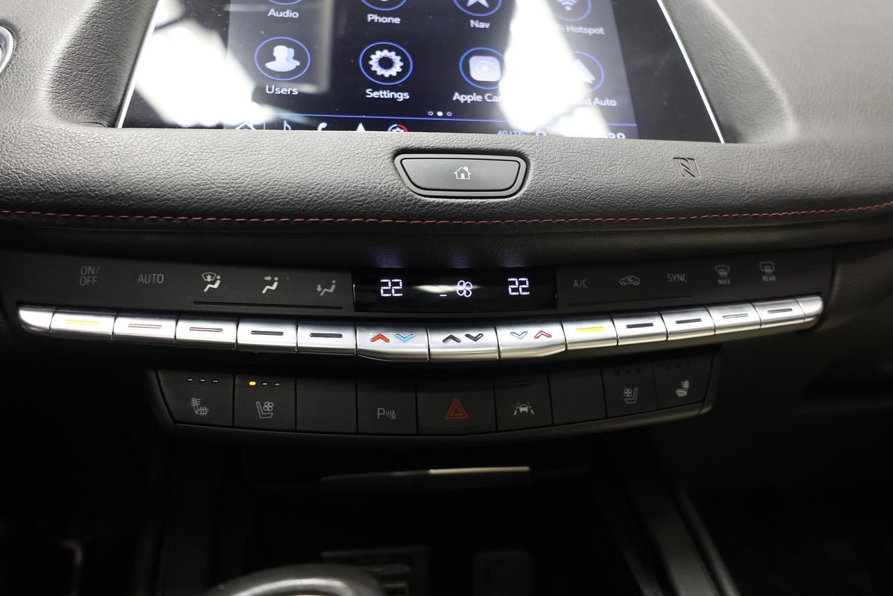 2019 Cadillac XT4 AWD Sport NO ACCIDENTS| CARPLAY|PANO Photo