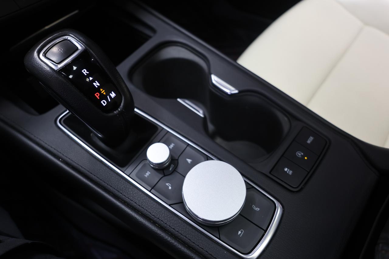 2019 Cadillac XT4 AWD Sport NO ACCIDENTS| CARPLAY|PANO Photo