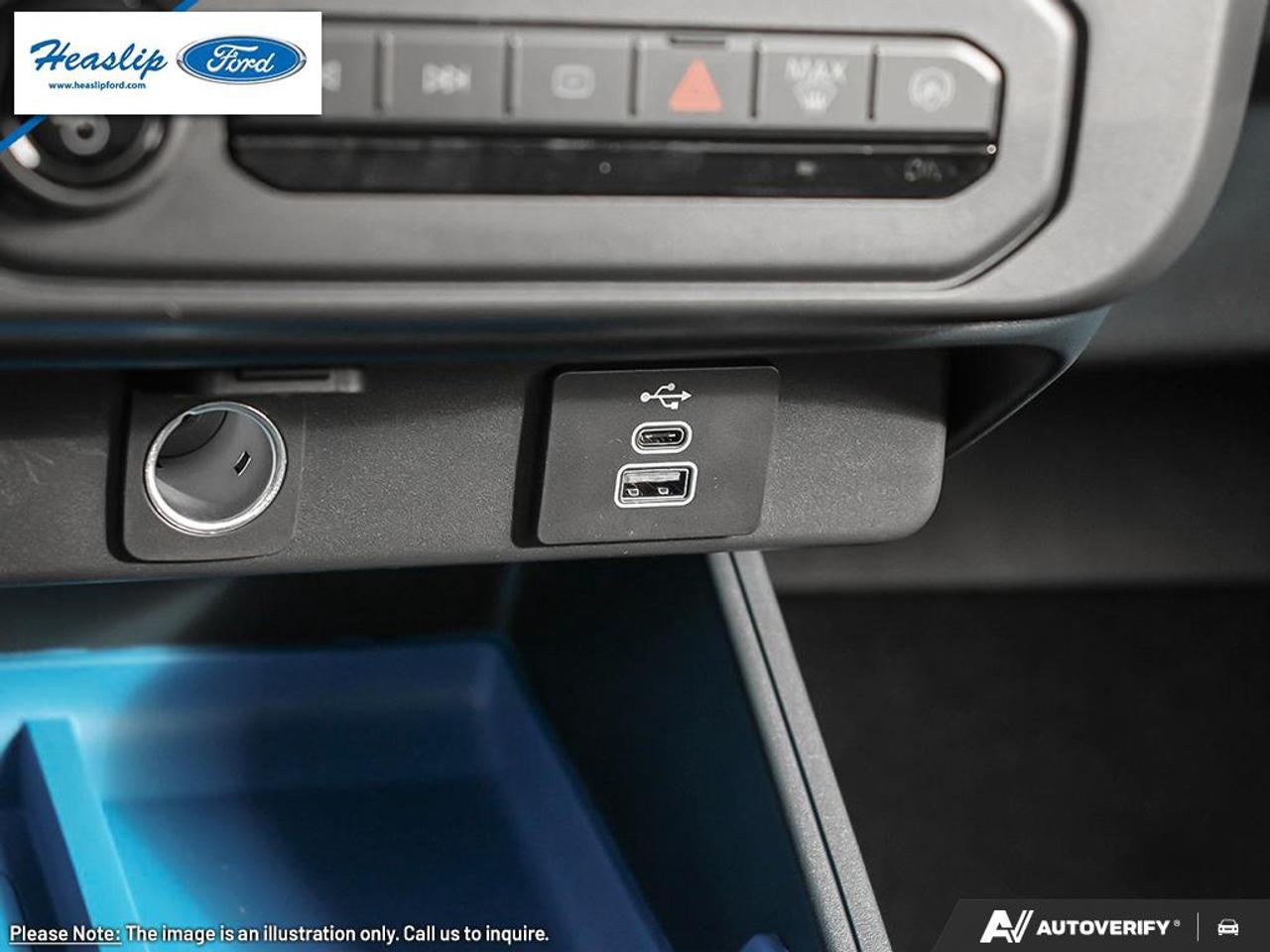 2026 Ford Maverick XLT Photo