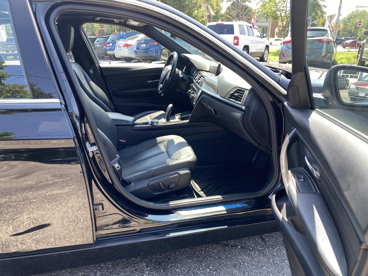 2015 BMW 3 Series Accident Free/AWD/Automatic/Navi/Backup Camera Photo