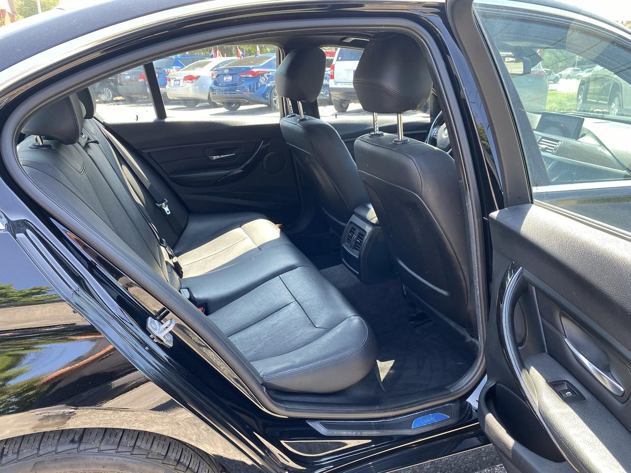 2015 BMW 3 Series Accident Free/AWD/Automatic/Navi/Backup Camera Photo