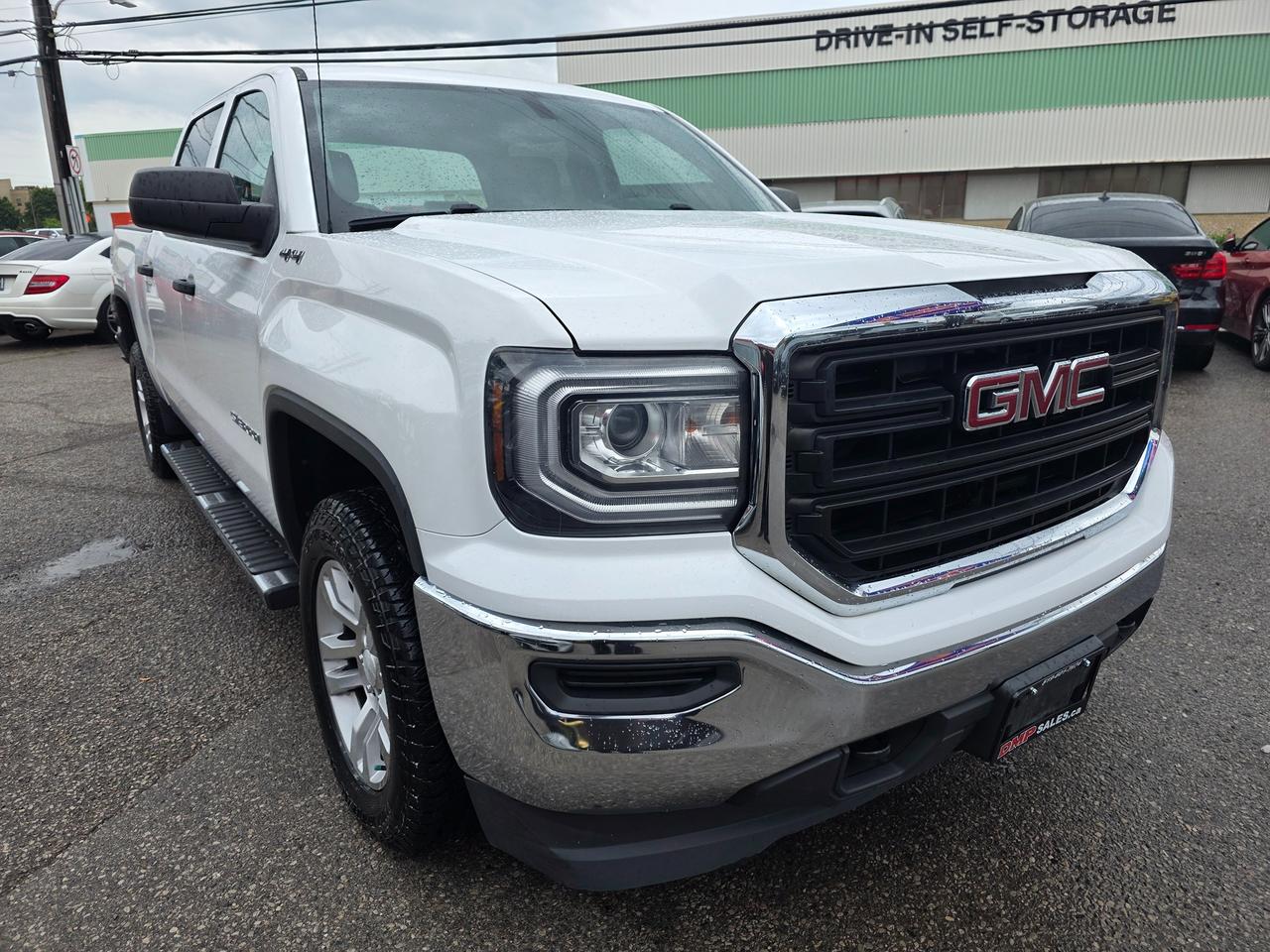 2018 GMC Sierra 1500 4WD Crew Cab Photo