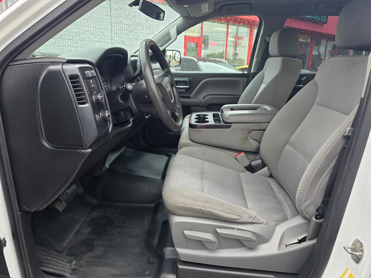 2018 GMC Sierra 1500 4WD Crew Cab Photo