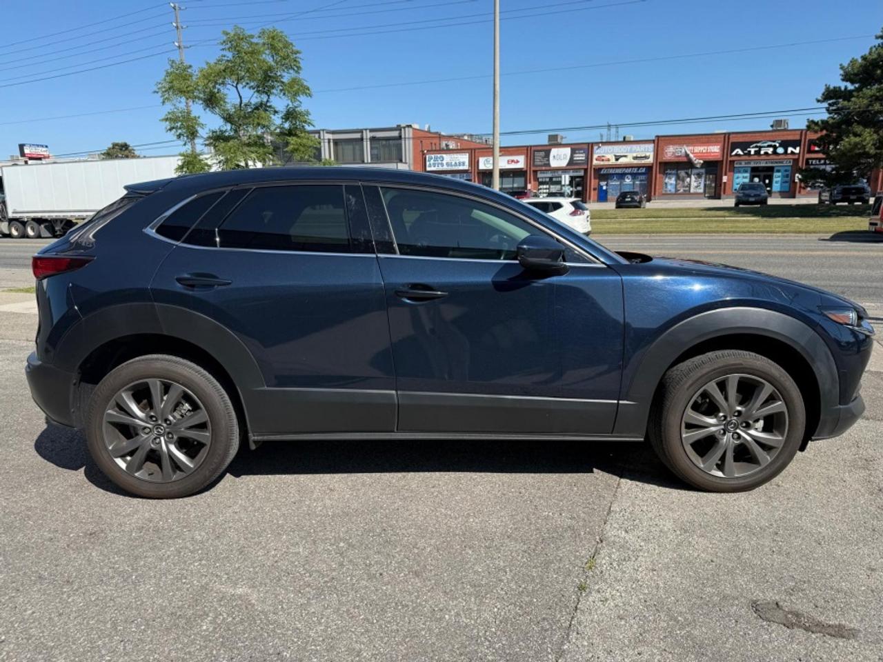2022 Mazda CX-30 GT AWD 2.5 S PREMIUM/ LEATHER /SUNROOF /NAVI - Photo #4