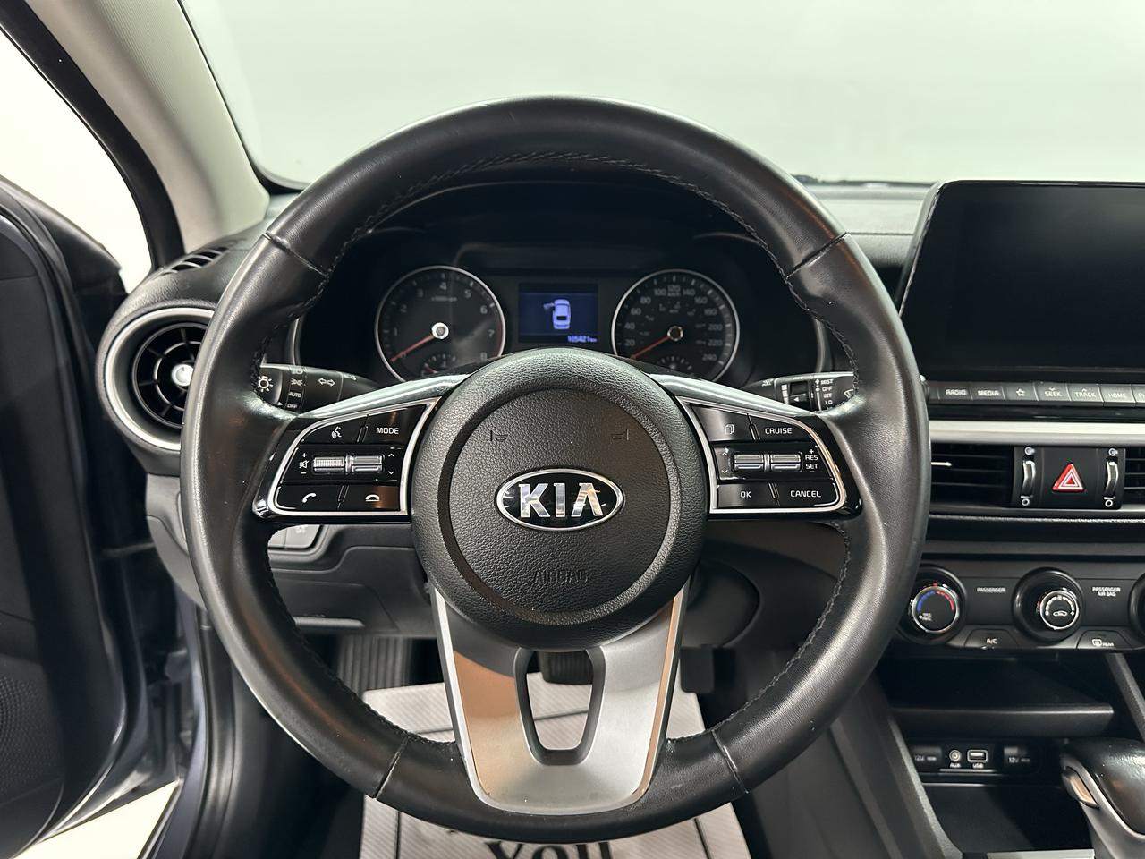 2020 Kia Forte LX IVT Photo30