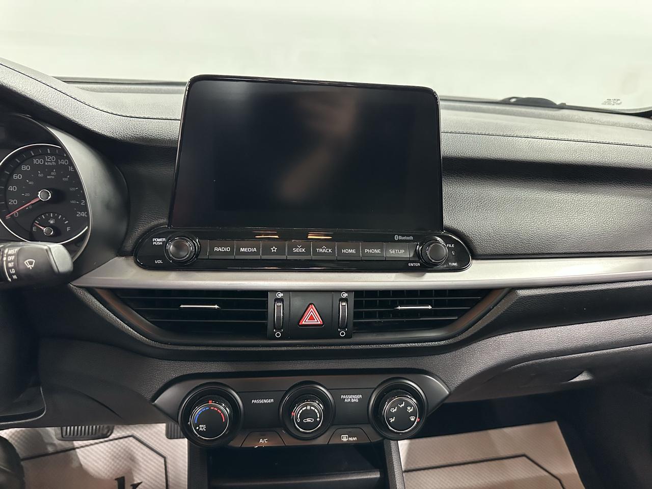 2020 Kia Forte LX IVT Photo33
