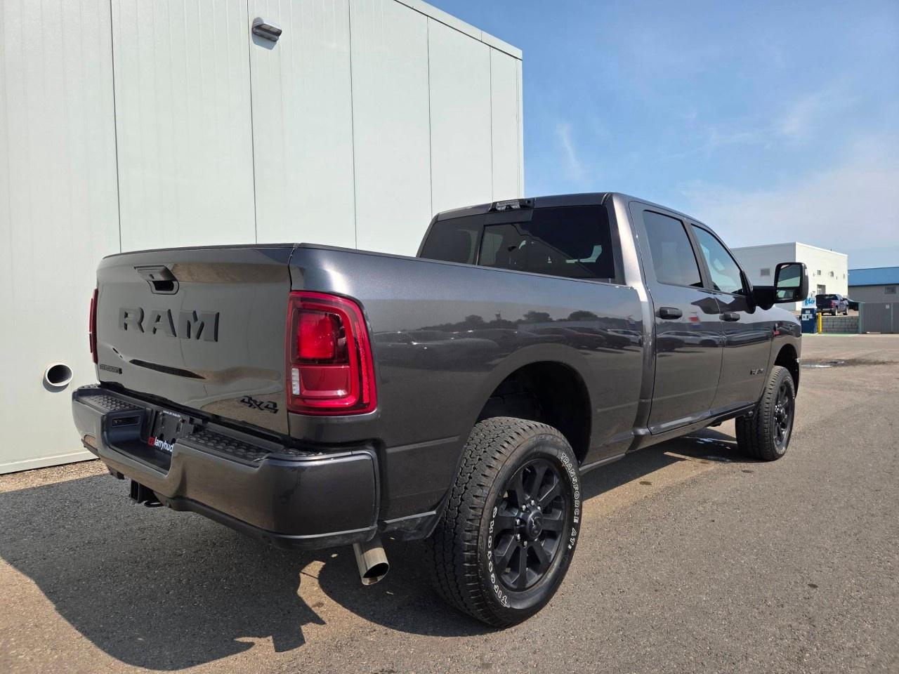 2026 RAM 2500 Big Horn 4x4 Crew Cab 6'4" Box Photo
