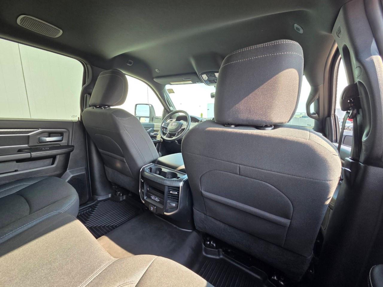 2026 RAM 2500 Big Horn 4x4 Crew Cab 6'4" Box Photo