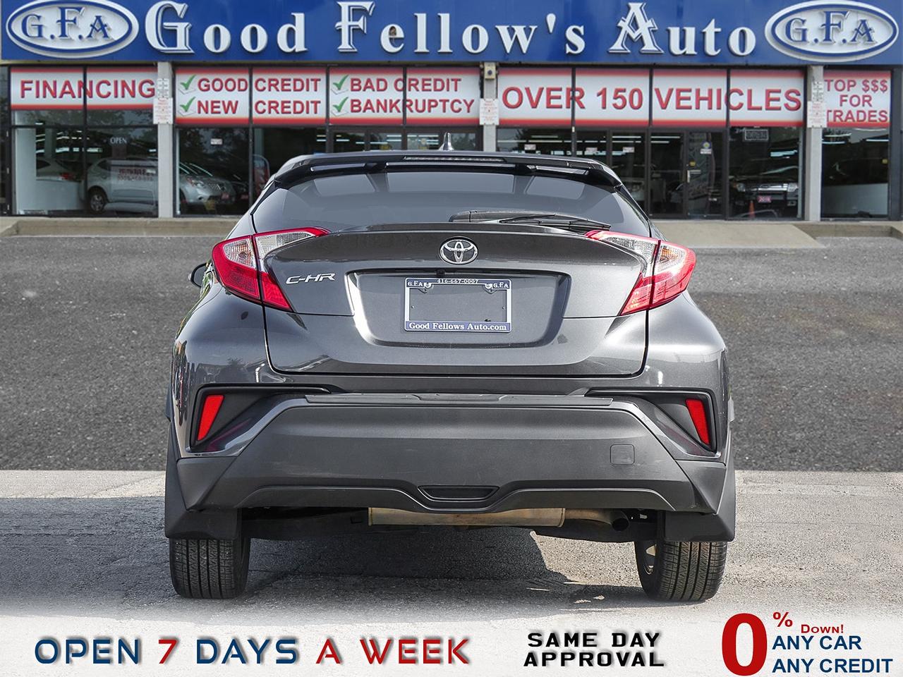2021 Toyota C-HR XLE PACKAGE, HEATED SEATS, REARVIEW CAMERA, LANE D Photo24