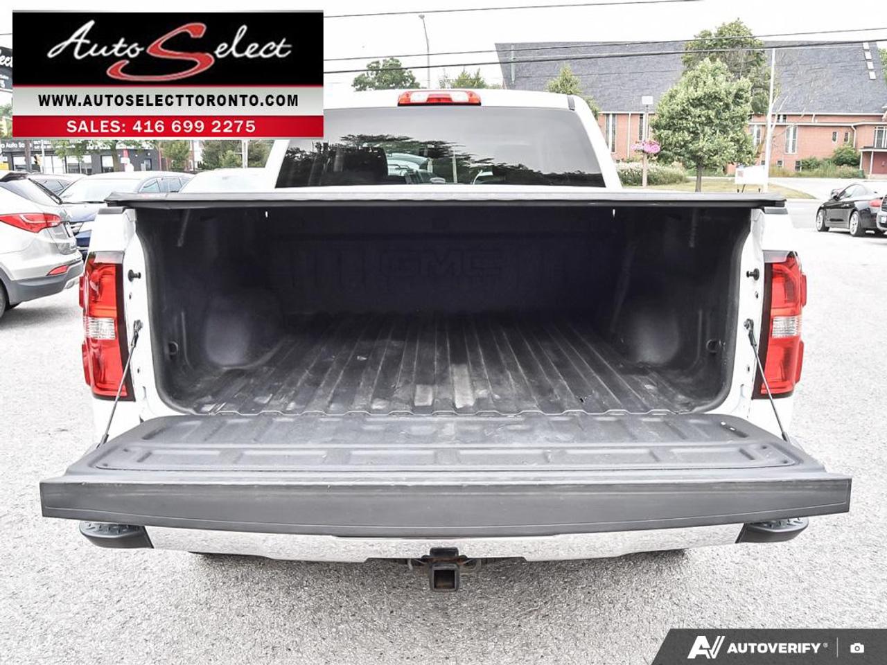 2018 GMC Sierra 1500 SLE 4x4 - 5.3L V8 - Apple Carplay - Clean Carfax Photo