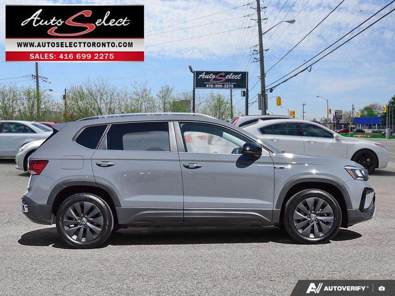 2024 Volkswagen Taos Comfortline Panoramic Sunroof - Apple Carplay - Clean Carfax Photo