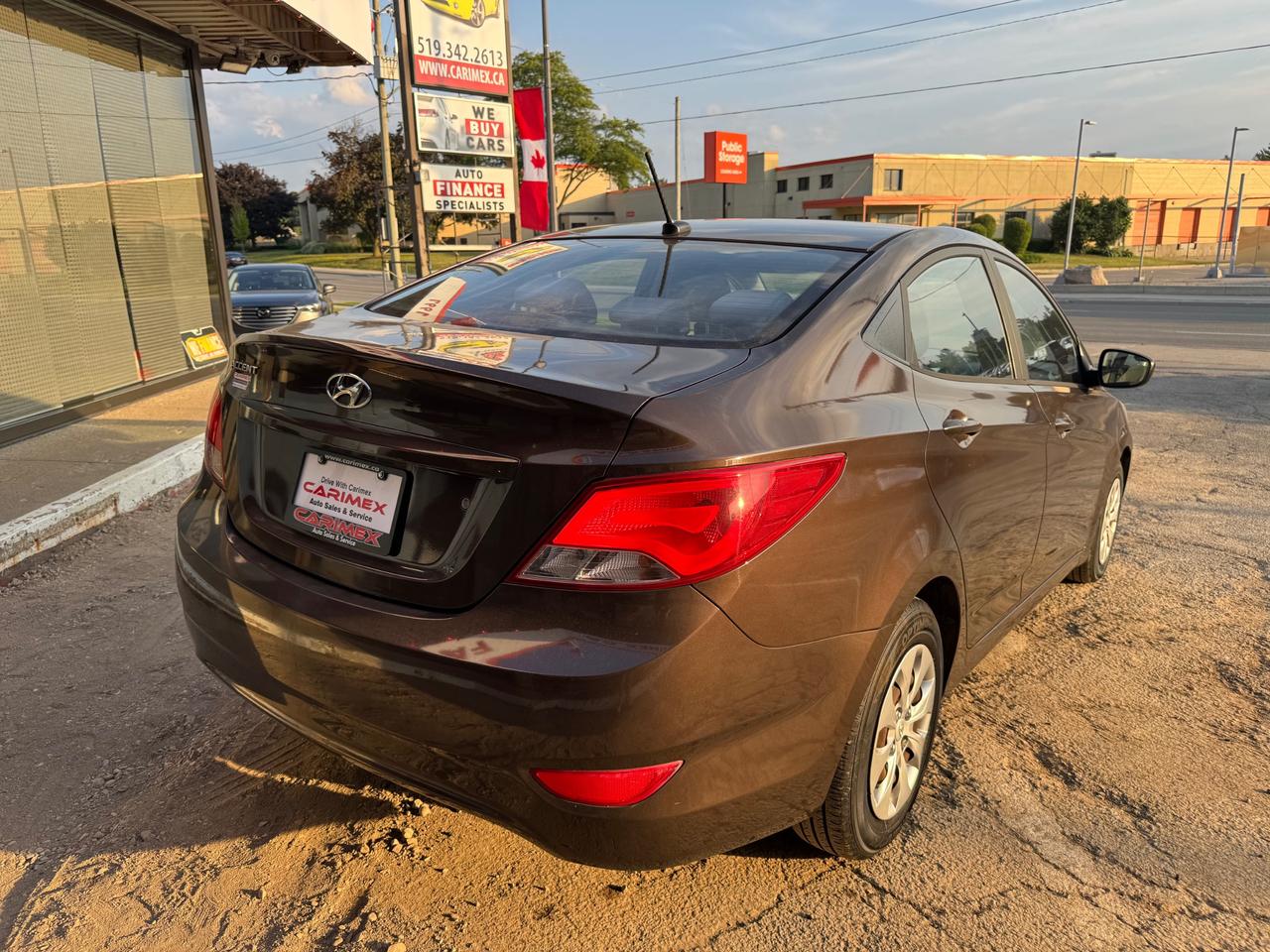 2015 Hyundai Accent GL NEW ARRIVAL | ONE OWNER | ACCIDENT FREE | EXCELLENT MAINTENANCE Photo