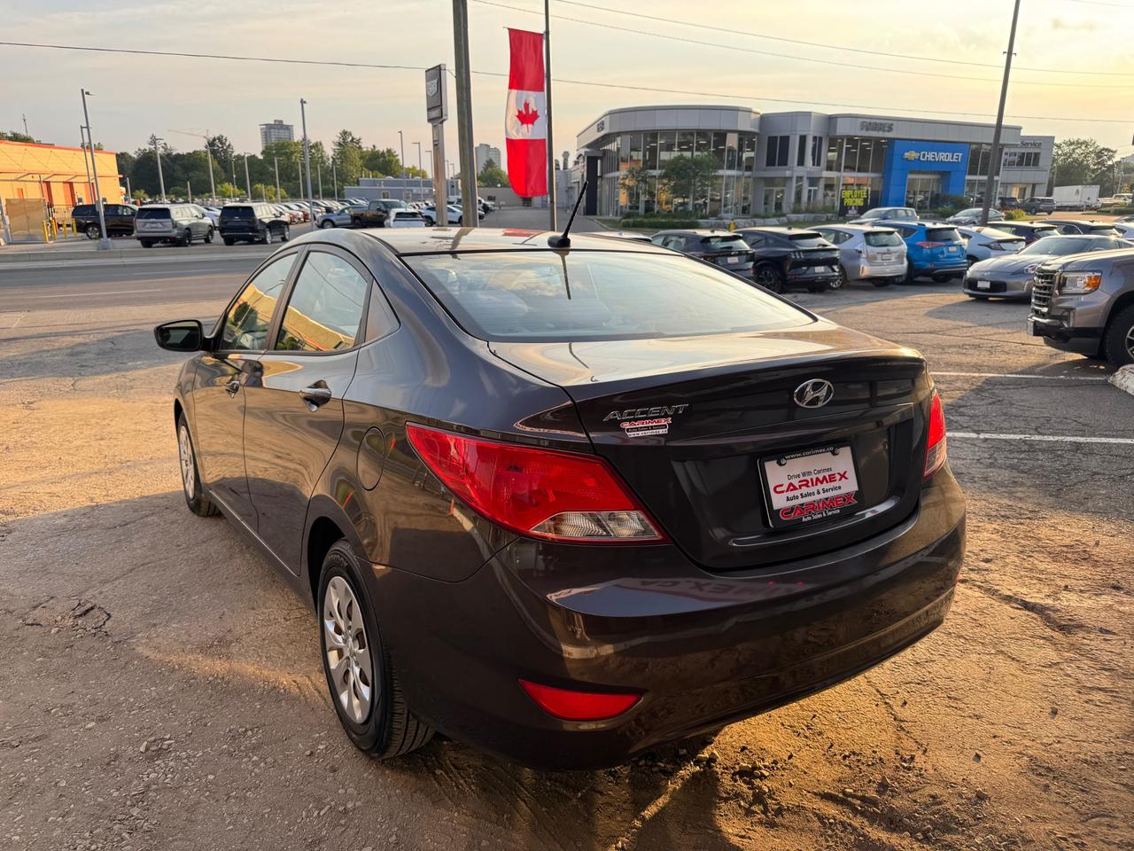 2015 Hyundai Accent GL NEW ARRIVAL | ONE OWNER | ACCIDENT FREE | EXCELLENT MAINTENANCE Photo2