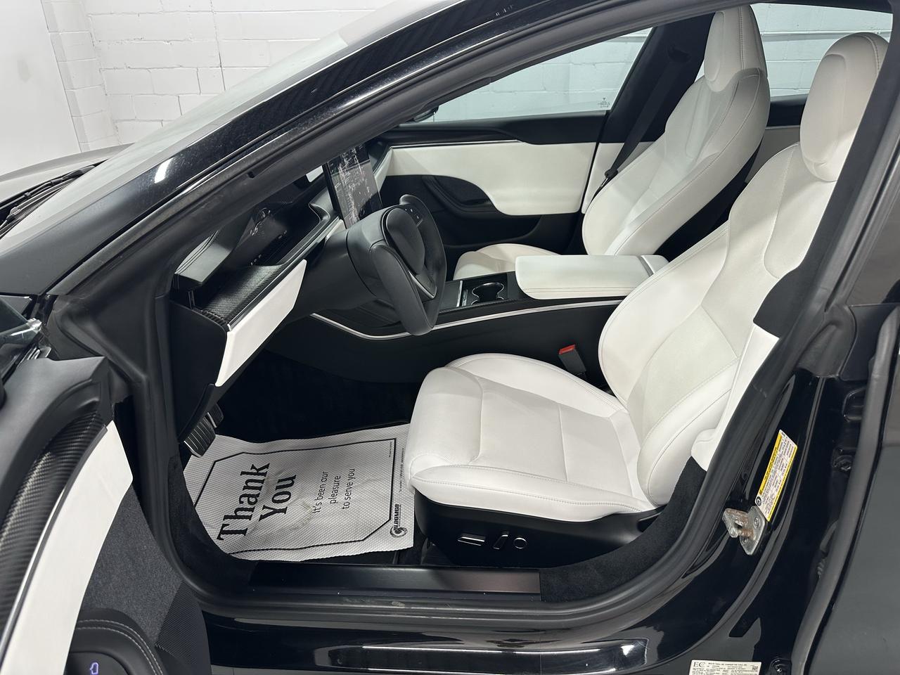 2021 Tesla Model S Long Range Photo8