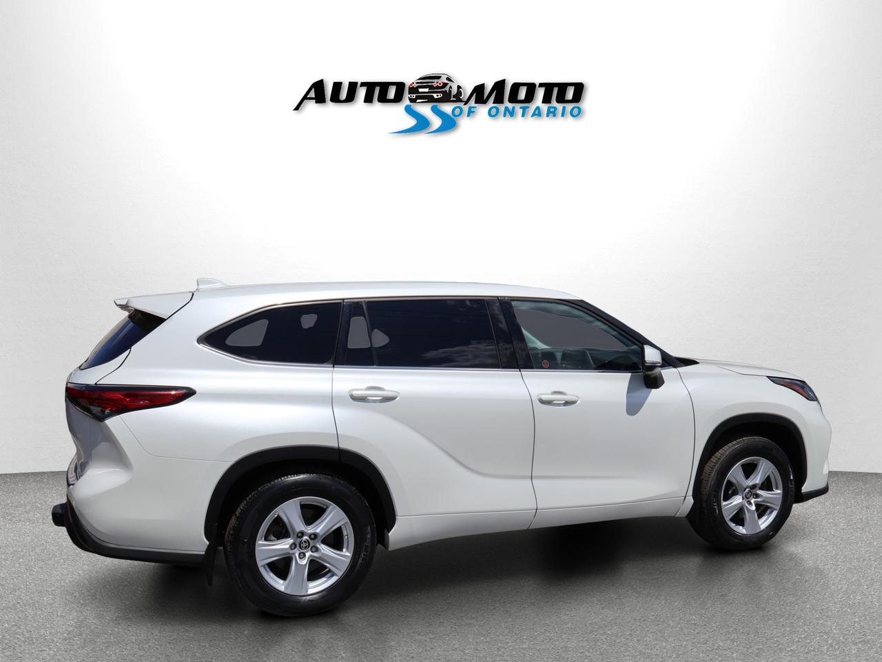 2020 Toyota Highlander V6 LE AWD CERTIFIED *LOW KMS* CAMERA BLUETOOTH HEATED SEATS CRUISE ALLOYS Photo